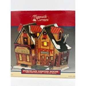 NIB Vintage Lemax Plymouth Corners Glacier Ice House 2001 Christmas 15567